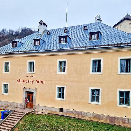 Hostel Skautsky Dom Banska Stiavnica Bagian luar foto