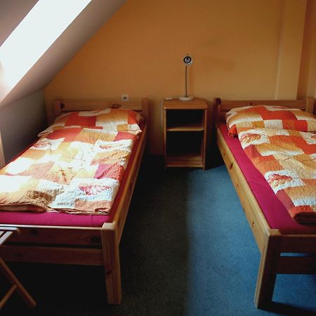 Hostel Skautsky Dom Banska Stiavnica Bagian luar foto