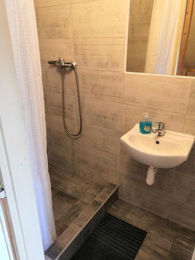 Hostel Skautsky Dom Banska Stiavnica Bagian luar foto