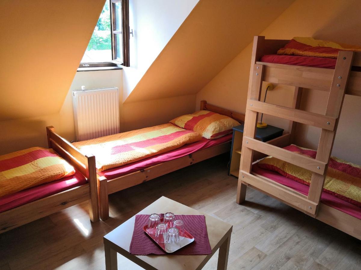 Hostel Skautsky Dom Banska Stiavnica Bagian luar foto