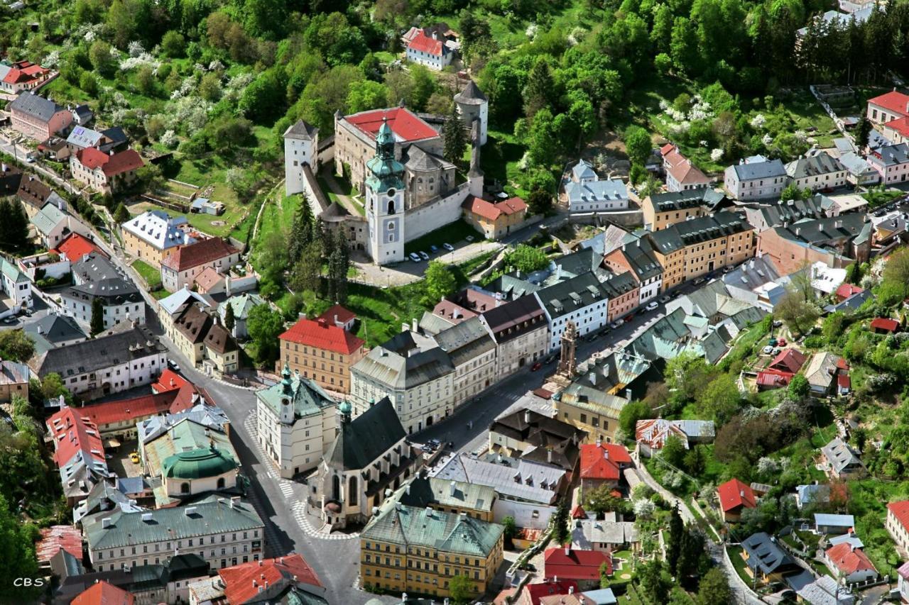 Hostel Skautsky Dom Banska Stiavnica Bagian luar foto